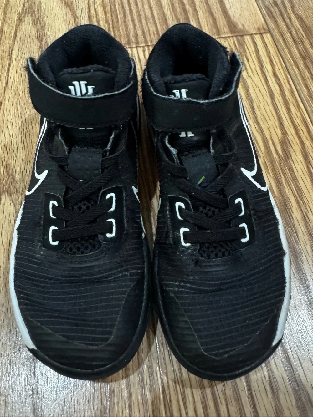 Nike boys kyrie